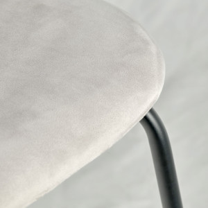 Chaise design en velours dossier capitonné - CLEA