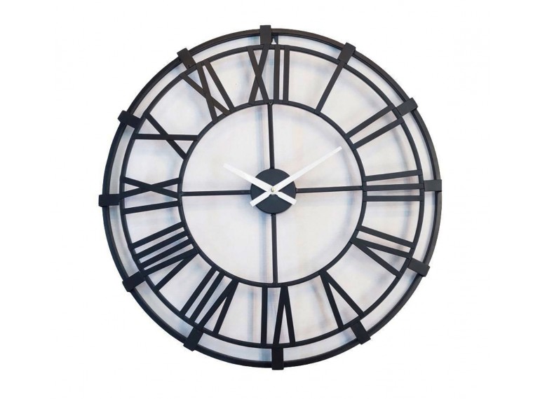 Horloge en métal noir avec chiffres romains. Style indus ou vintage, légère et silencieuse. Bel objet décoratif.
